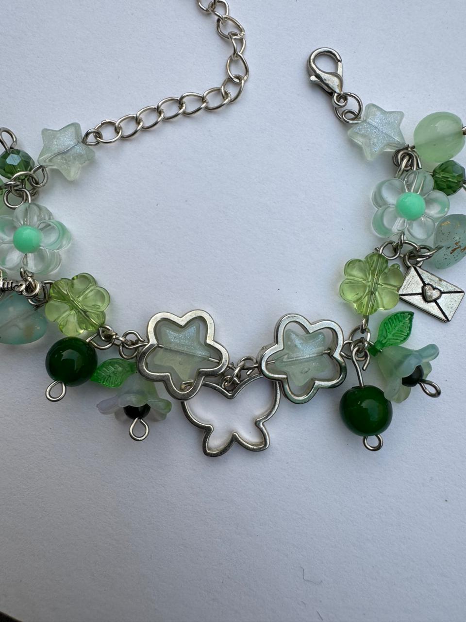 green meadow bracelet