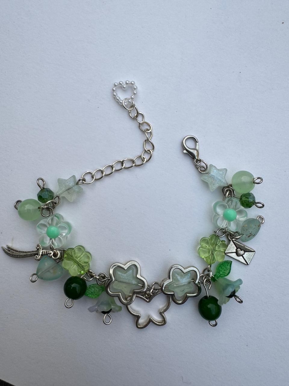 green meadow bracelet