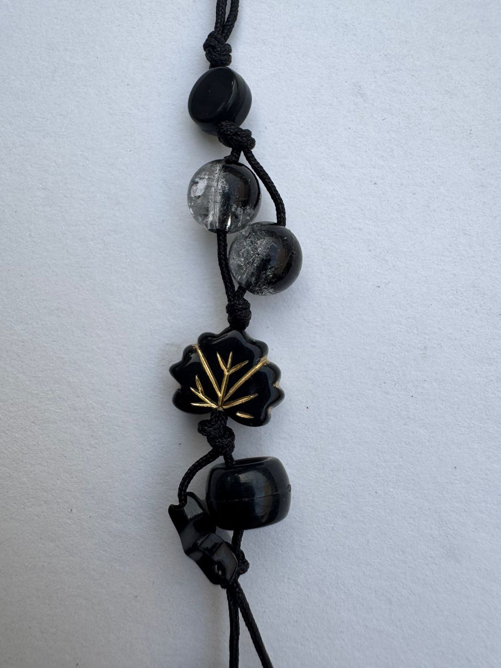 Black Leaf Phonecharm