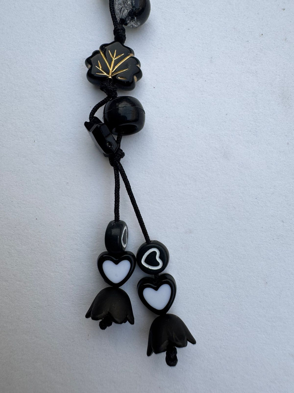 Black Leaf Phonecharm