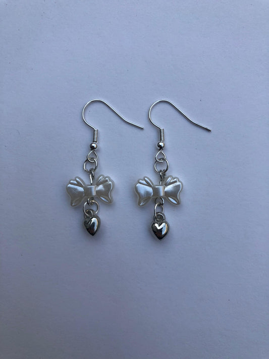 Bow Heart Earring
