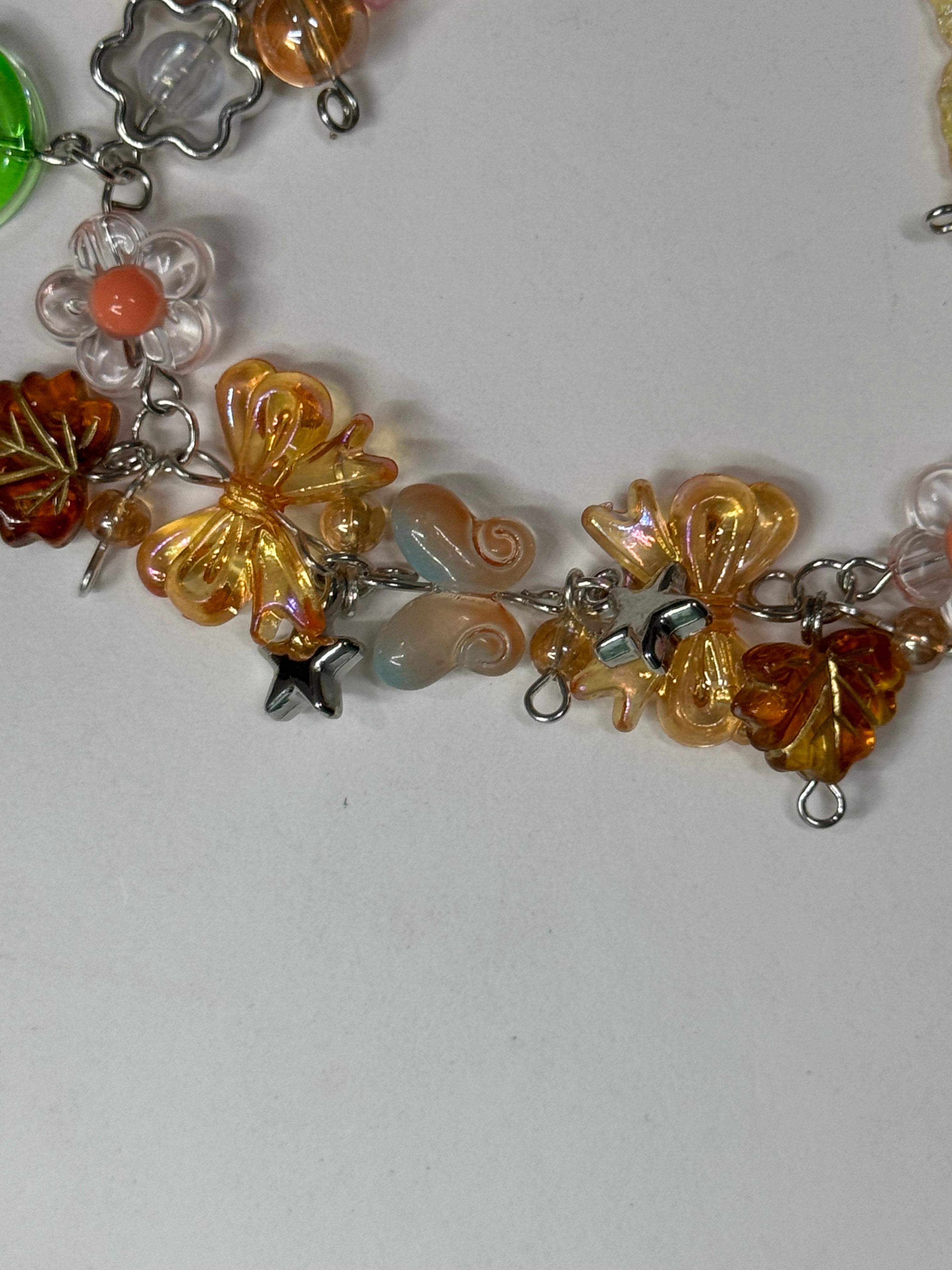 Maple leaves bracelet