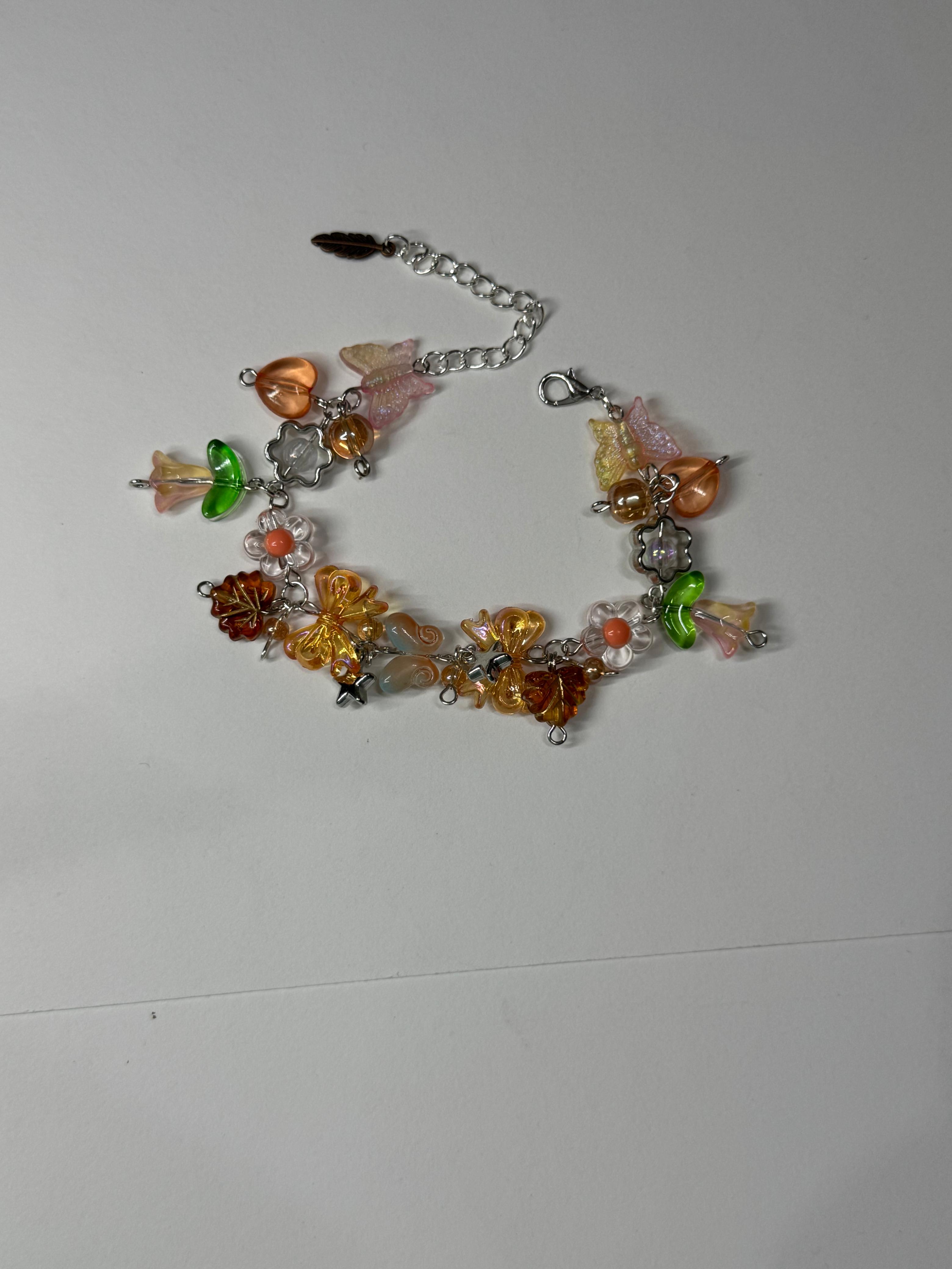 Maple leaves bracelet