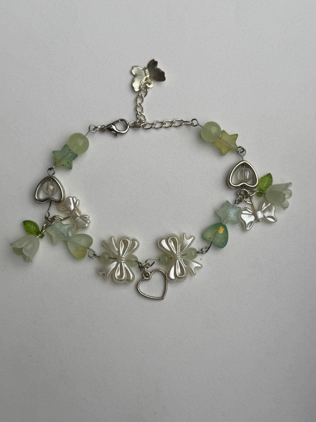 Green heart charmbracelet