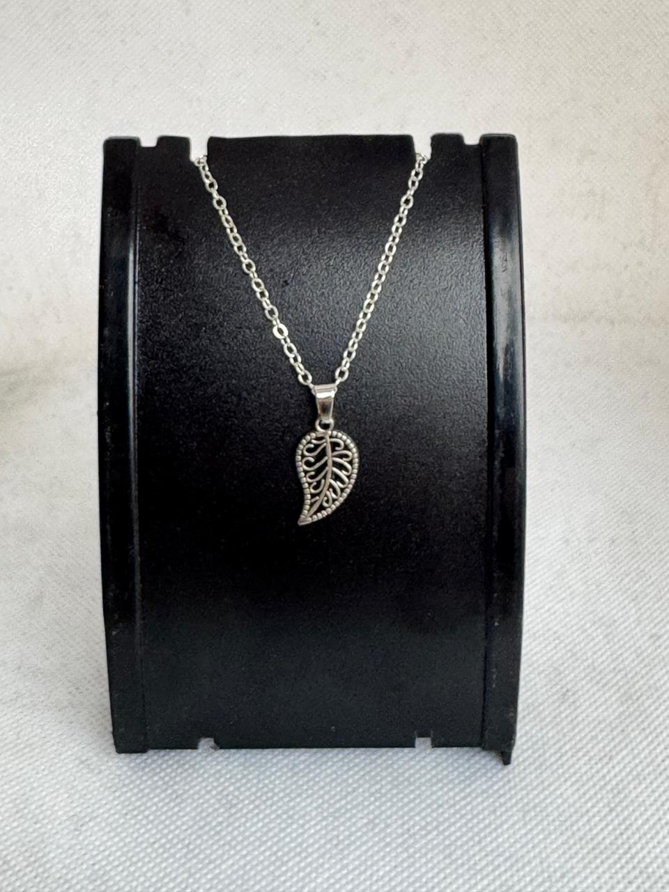 Leaf Pendant