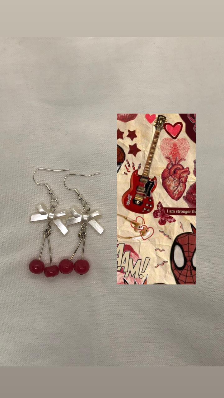 Red bow earrings